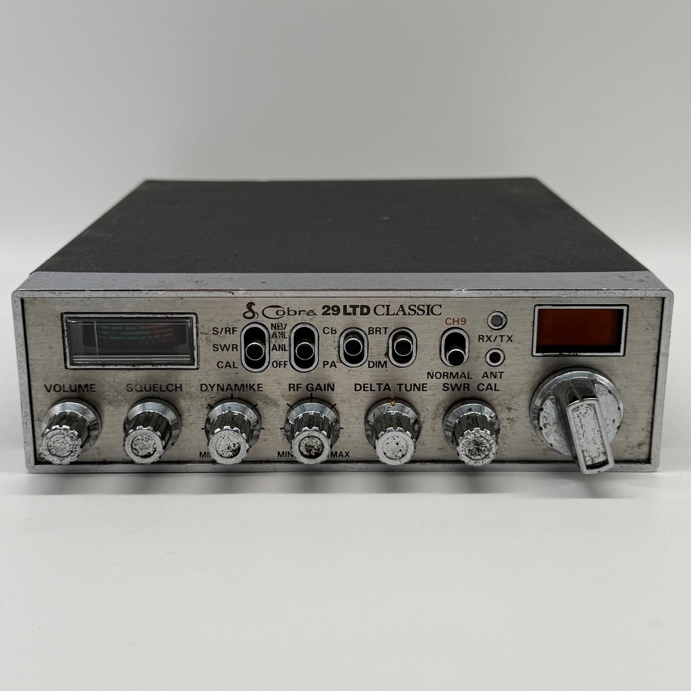 Cobra 29 LTD Classic CB Radio Silver Black 1989 Vintage 40 Channel